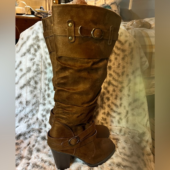 Dania platform, high heel heel brown suede with buckle size 5.5 - Picture 1 of 9